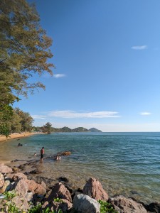 Kung Wiman beach which is a short walk from the resort